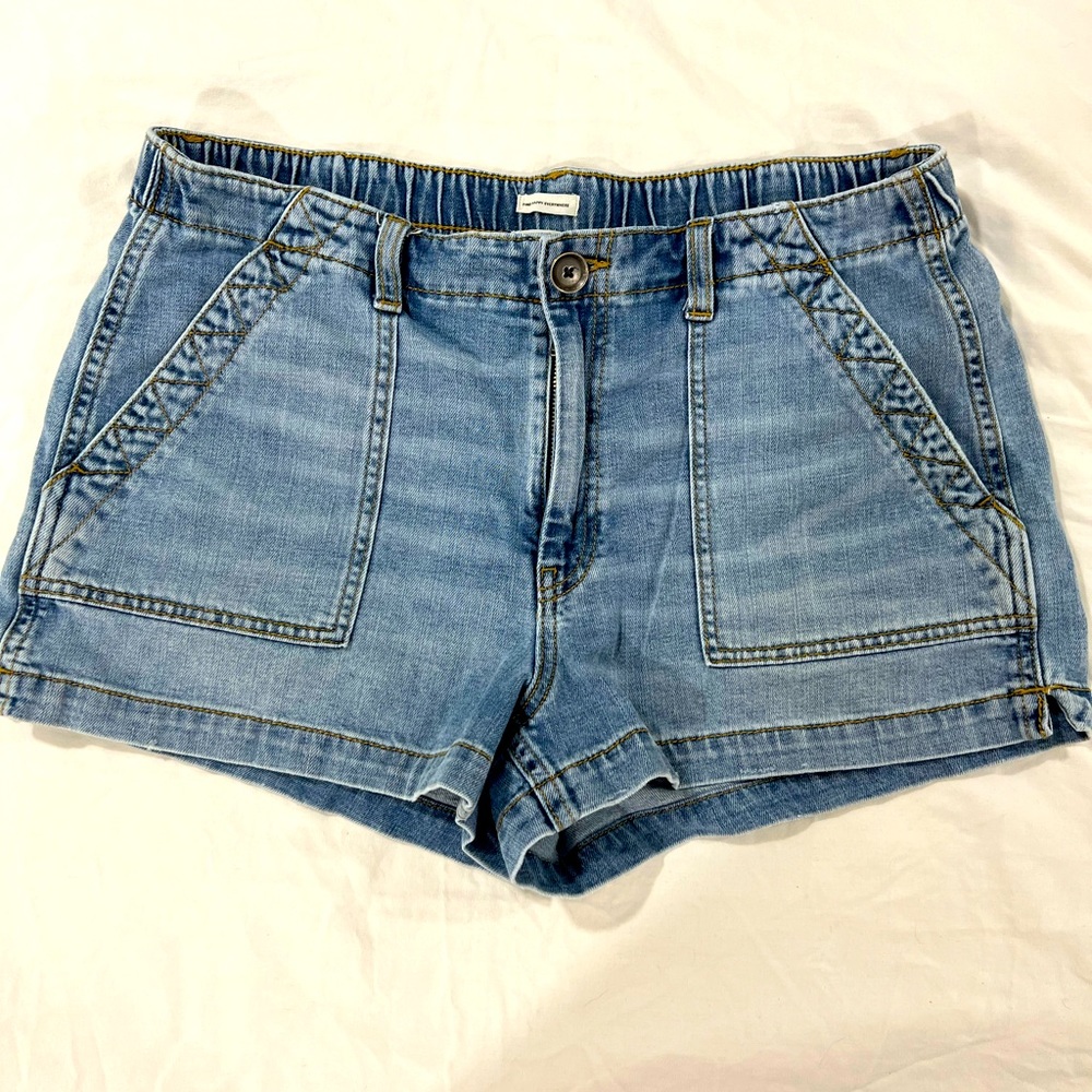 Women’s Aerie Jean shorts